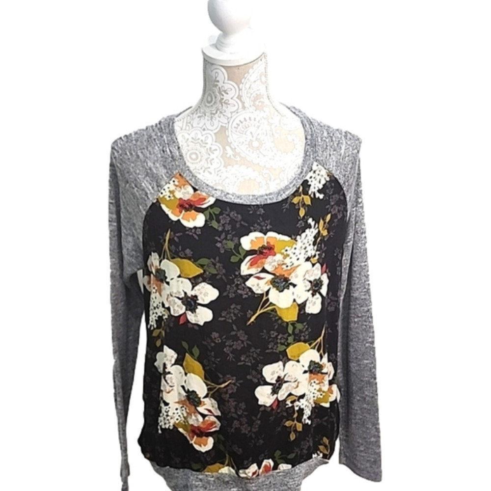 Kut from the Kloth black and gray floral top, size M